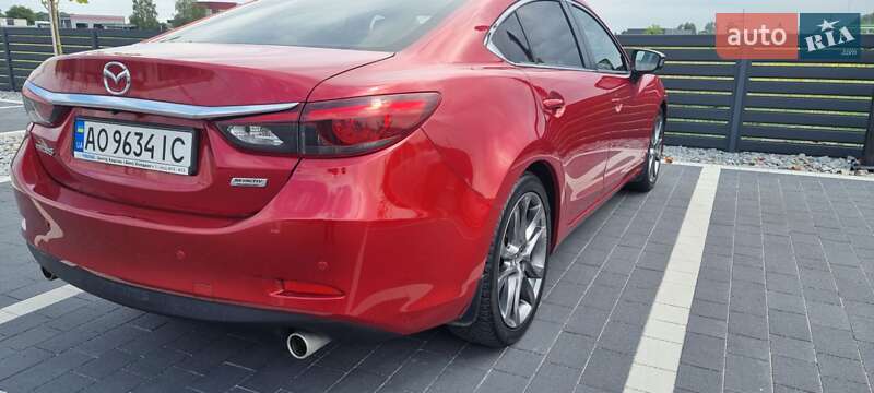 Седан Mazda 6 2015 в Мукачево