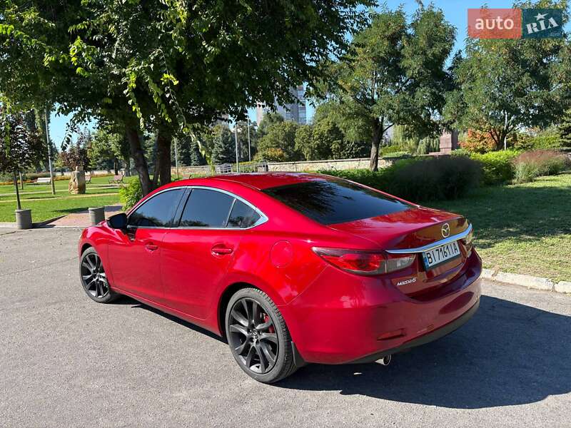 Седан Mazda 6 2015 в Кременчуге