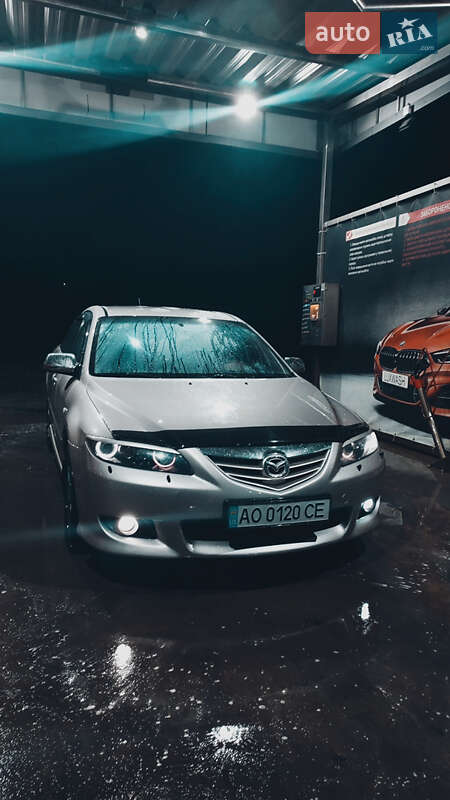 Седан Mazda 6 2003 в Ужгороде