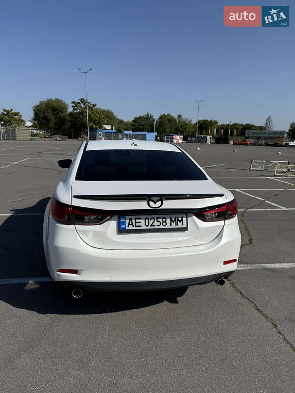 Седан Mazda 6 2013 в Днепре