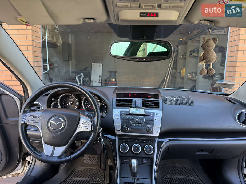 Седан Mazda 6 2008 в Черкасах