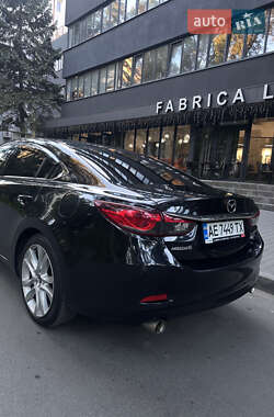 Седан Mazda 6 2014 в 
