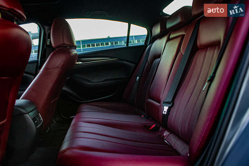 Седан Mazda 6 2020 в Киеве