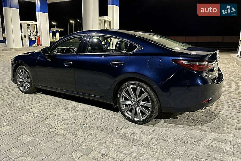 Седан Mazda 6 2018 в Днепре