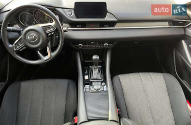 Седан Mazda 6 2019 в 