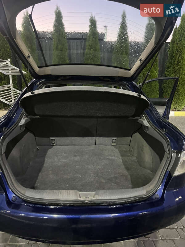 Седан Mazda 6 2003 в Коростене