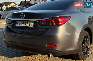Седан Mazda 6 2016 в 