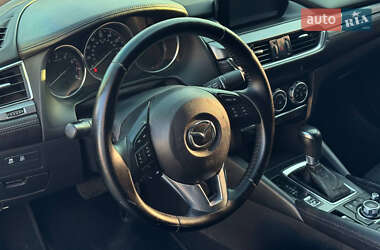 Седан Mazda 6 2016 в 