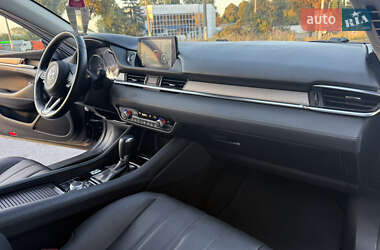 Седан Mazda 6 2021 в 