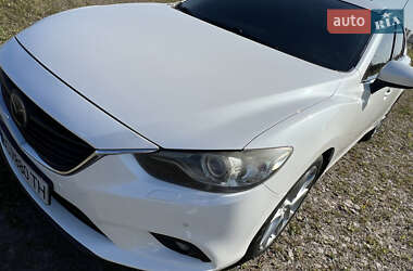 Седан Mazda 6 2014 в 