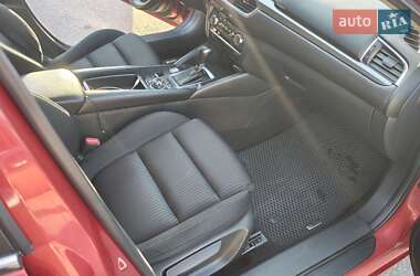 Седан Mazda 6 2017 в 