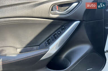 Седан Mazda 6 2014 в 