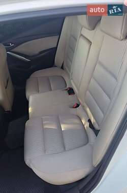 Седан Mazda 6 2013 в 