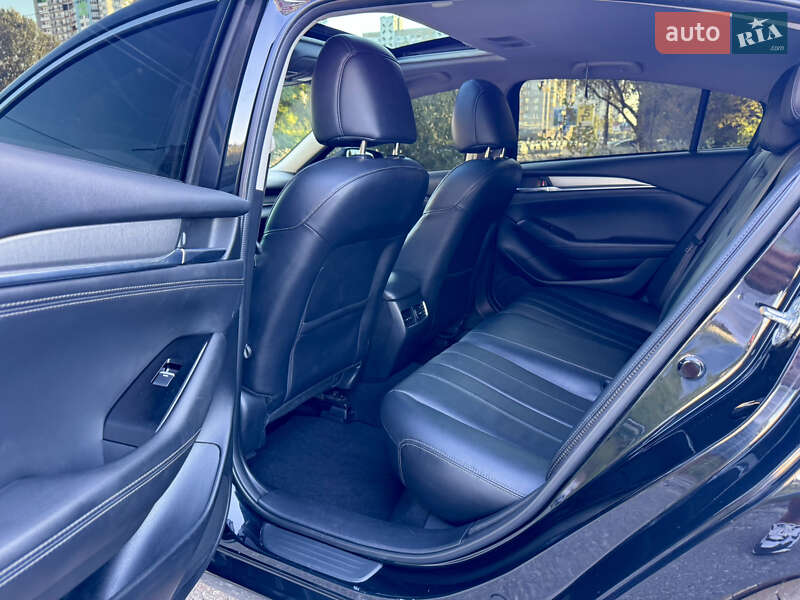 Седан Mazda 6 2018 в Киеве