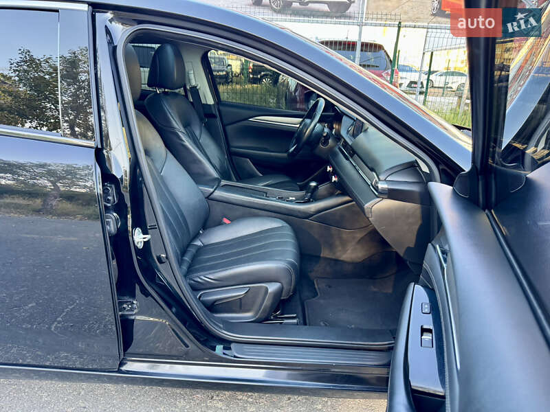 Седан Mazda 6 2018 в Киеве