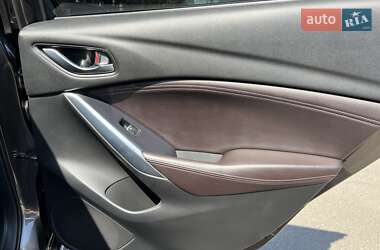 Седан Mazda 6 2016 в 
