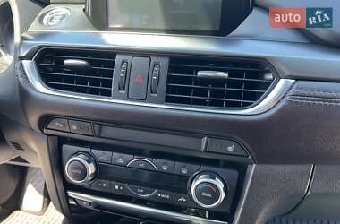 Седан Mazda 6 2016 в 