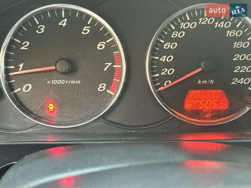 Лифтбек Mazda 6 2004 в Днепре