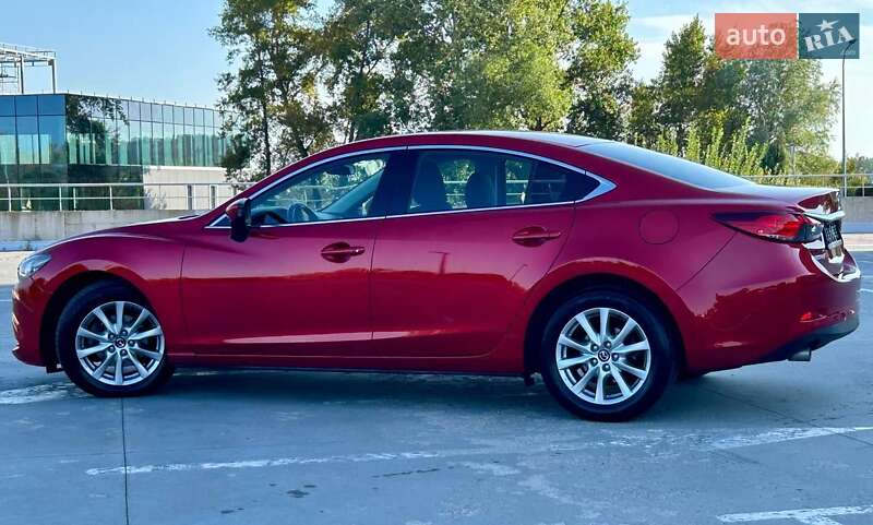 Седан Mazda 6 2016 в Киеве