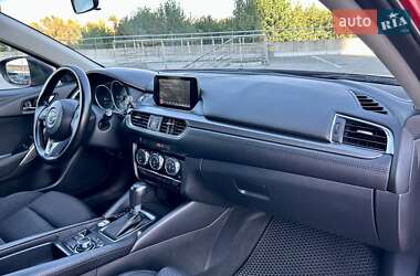 Седан Mazda 6 2016 в Киеве