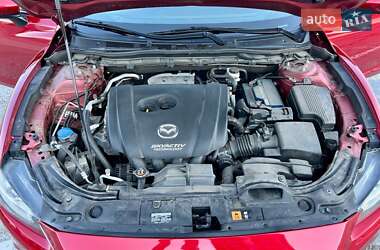 Седан Mazda 6 2016 в Киеве