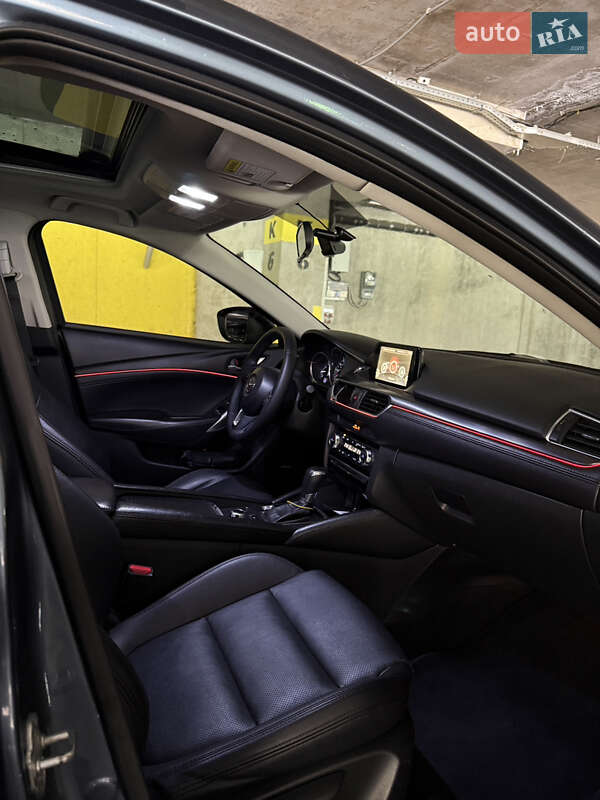 Седан Mazda 6 2016 в Львове
