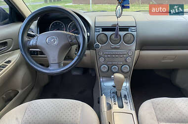 Седан Mazda 6 2004 в 
