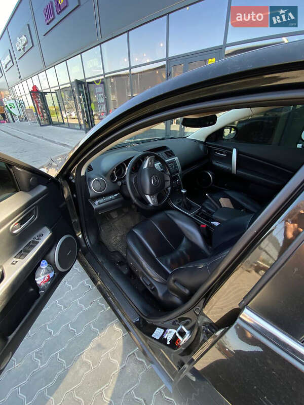 Седан Mazda 6 2008 в Буске