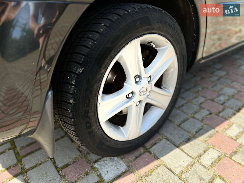 Седан Mazda 6 2006 в Мостиске