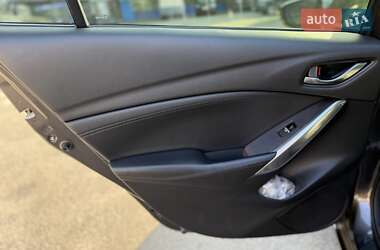 Седан Mazda 6 2016 в 
