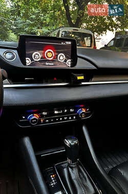 Седан Mazda 6 2018 в 
