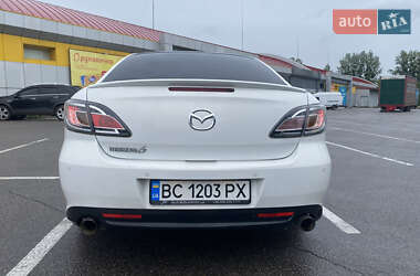 Седан Mazda 6 2011 в 