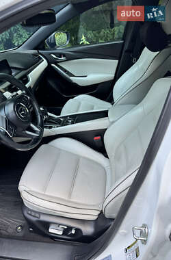 Седан Mazda 6 2016 в Тернополе