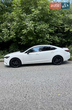 Седан Mazda 6 2016 в Тернополе