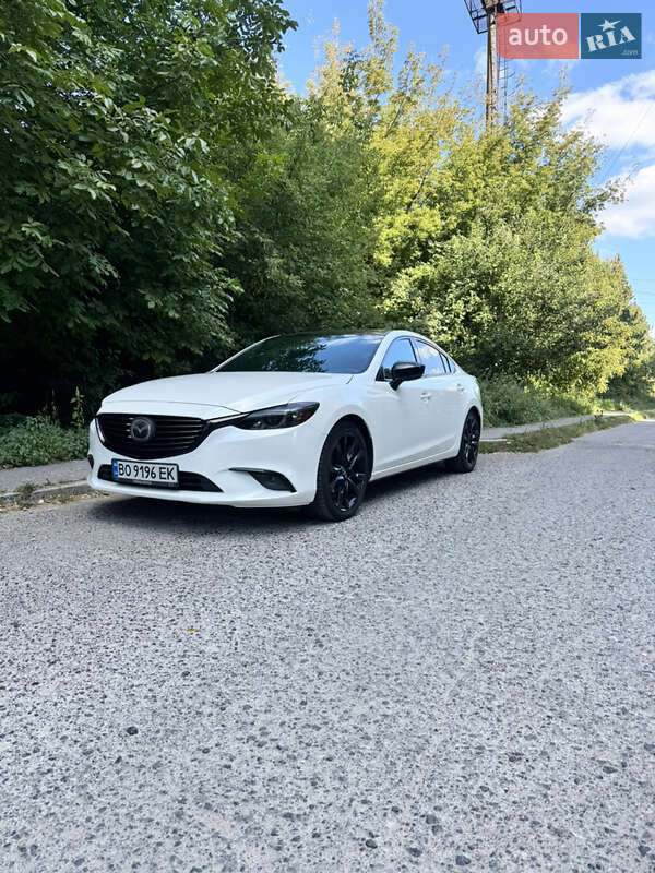 Седан Mazda 6 2016 в 