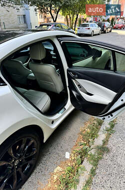Седан Mazda 6 2016 в 