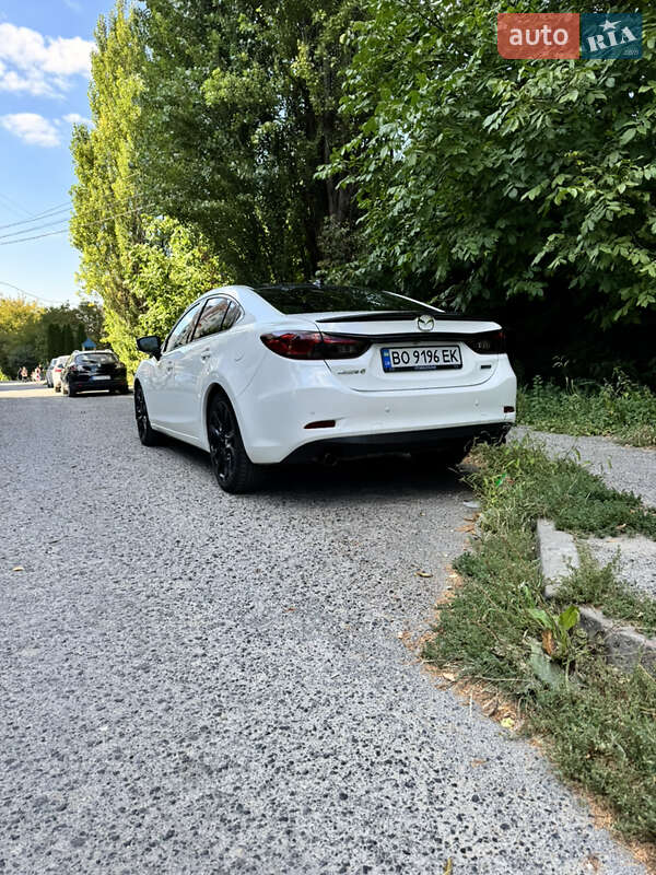 Седан Mazda 6 2016 в Тернополе
