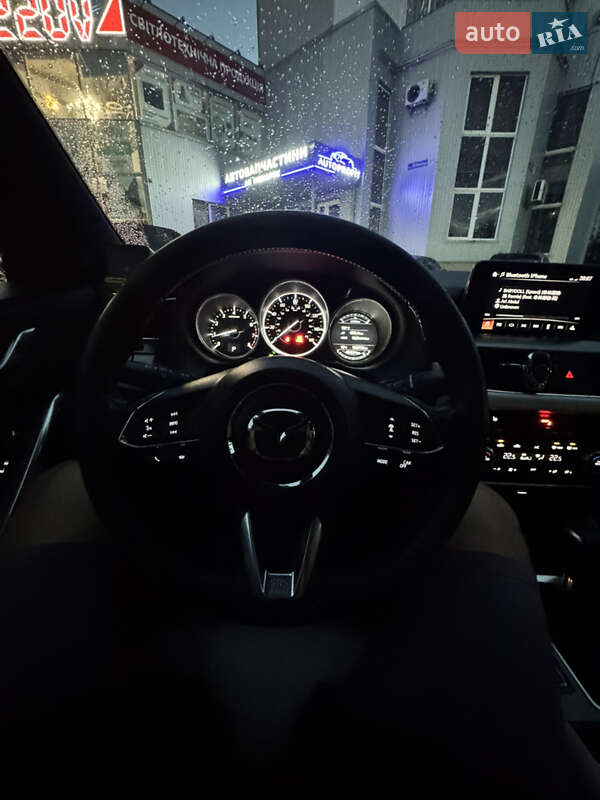 Седан Mazda 6 2016 в Тернополе