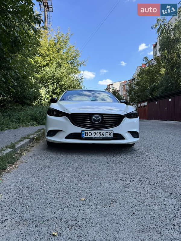 Седан Mazda 6 2016 в Тернополе