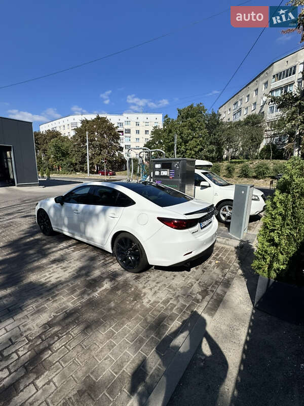 Седан Mazda 6 2016 в Тернополе