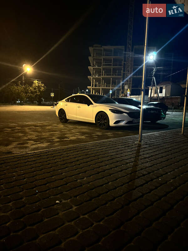 Седан Mazda 6 2016 в Тернополе
