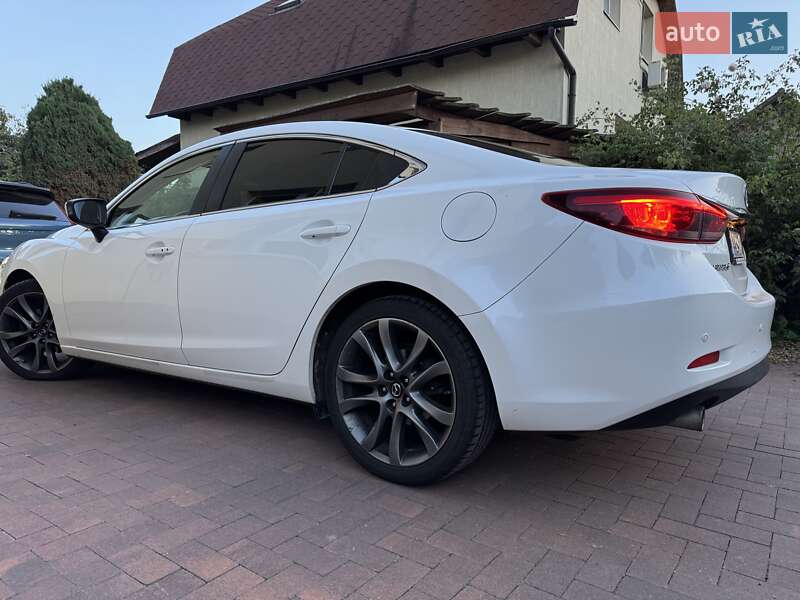 Седан Mazda 6 2015 в Києві