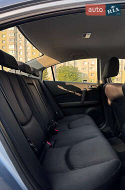 Седан Mazda 6 2010 в 