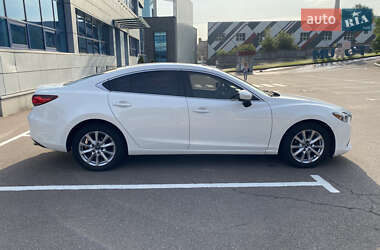 Седан Mazda 6 2012 в 