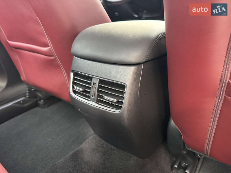 Седан Mazda 6 2021 в Киеве