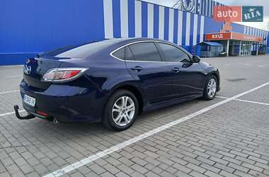Седан Mazda 6 2010 в 