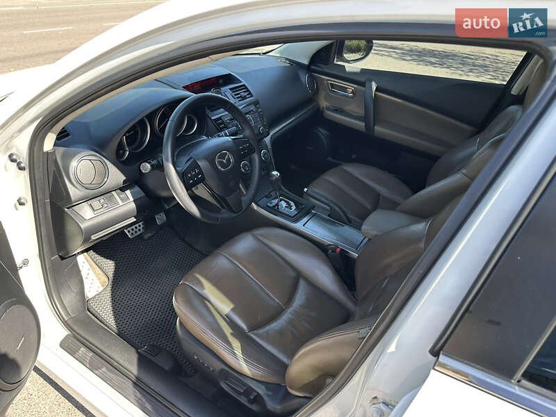 Седан Mazda 6 2011 в Києві