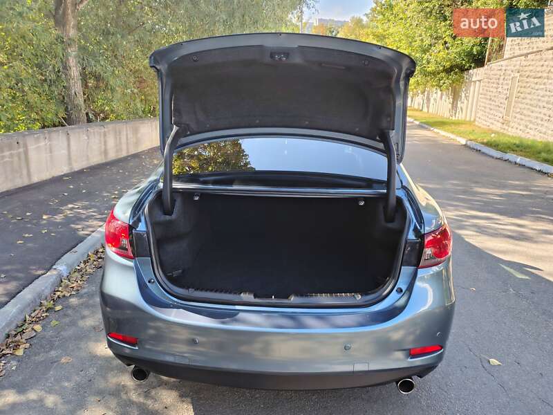 Седан Mazda 6 2017 в Киеве