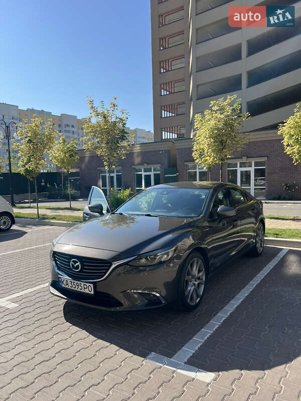 Седан Mazda 6 2016 в Киеве