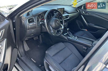 Седан Mazda 6 2015 в 
